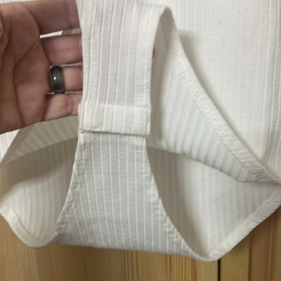 10. Forever 21 - Picture 2 of 8